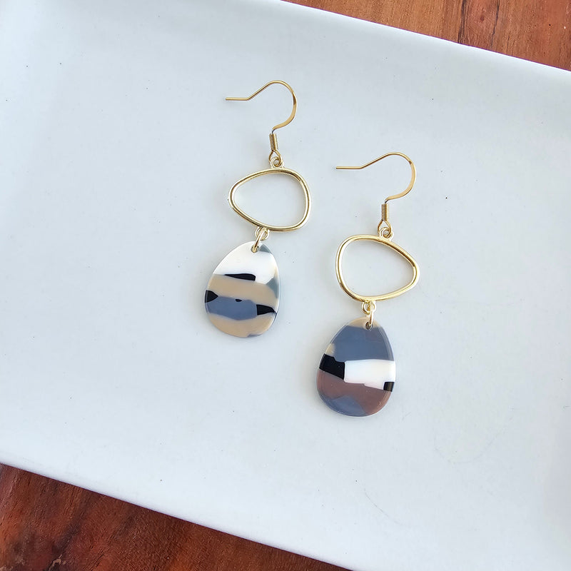 Quinn Earrings - Camo