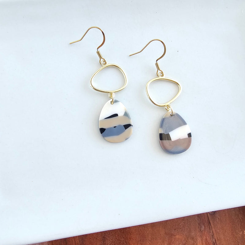 Quinn Earrings - Camo