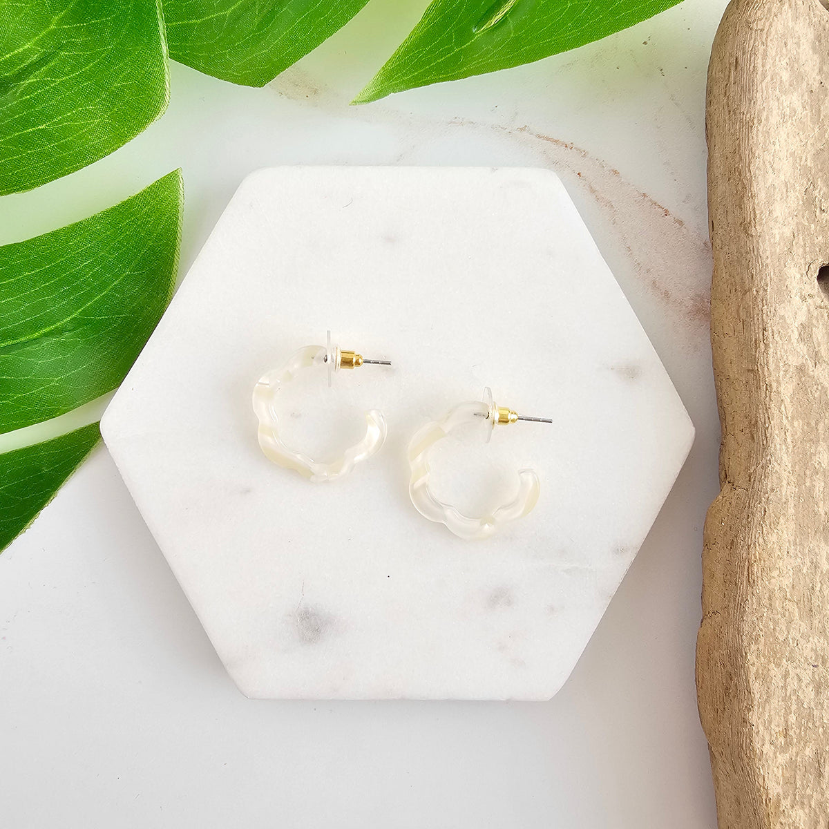 Posey Mini Hoops - Ivory