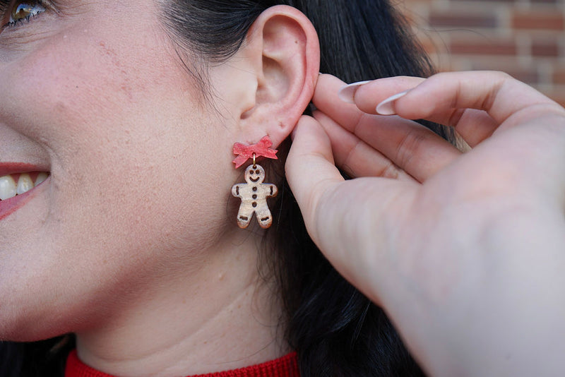 Bow Gingerbread Earrings - Red Shimmer