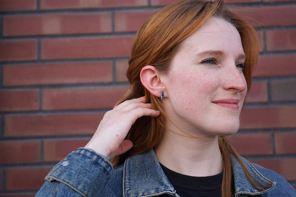 Mini Bella Bar Studs - Navy