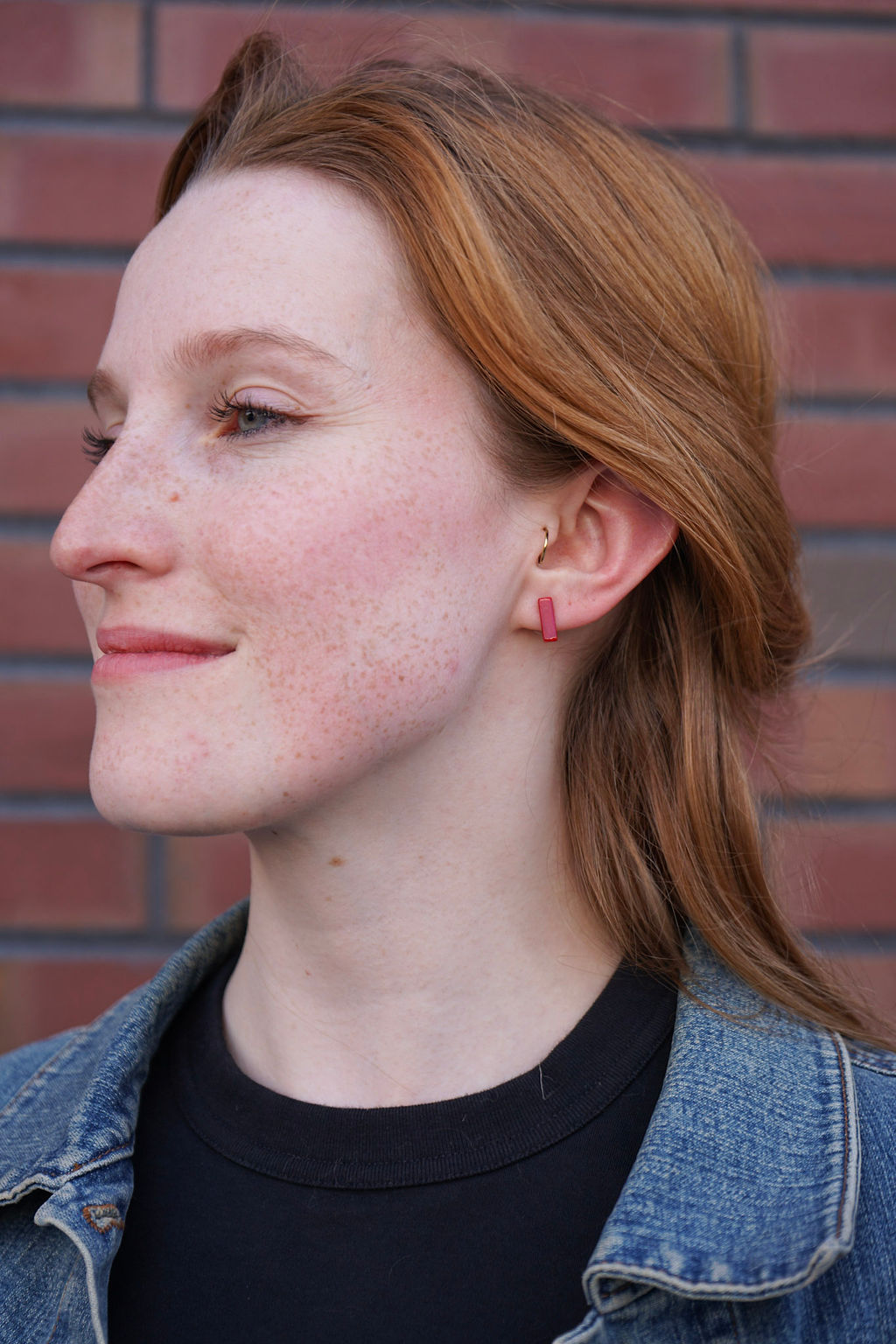 Mini Bella Studs - Scarlet