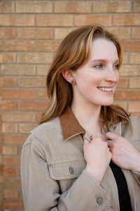 Sophie Studs - Shimmering Taupe