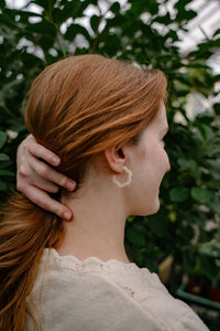 Posey Mini Hoops - Ivory