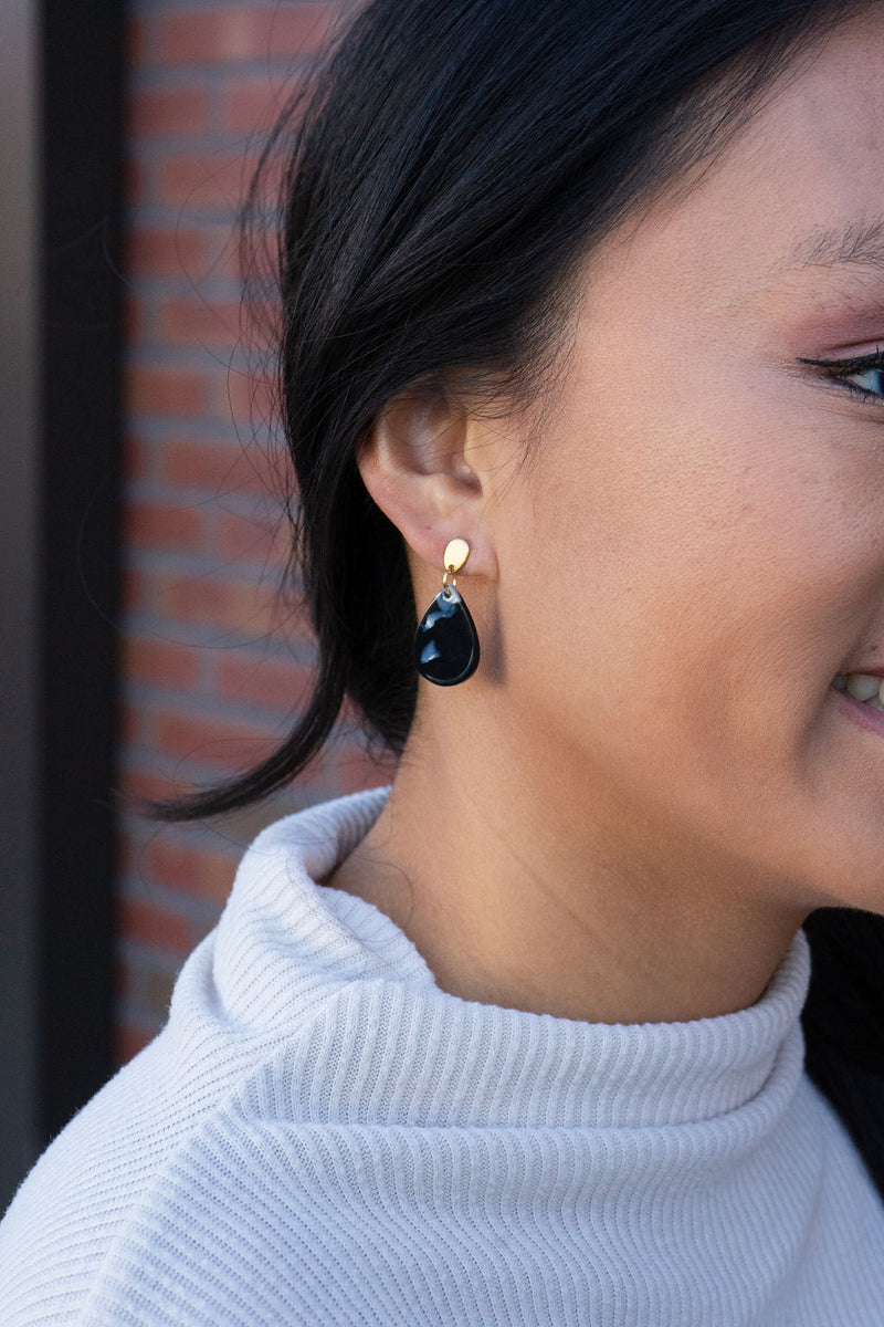 Leah Earrings - Onyx Black