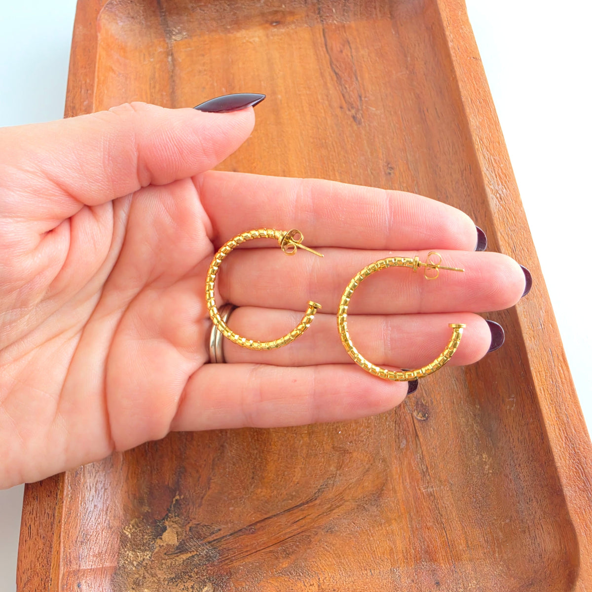 Luxe Harlow Hoops - Gold