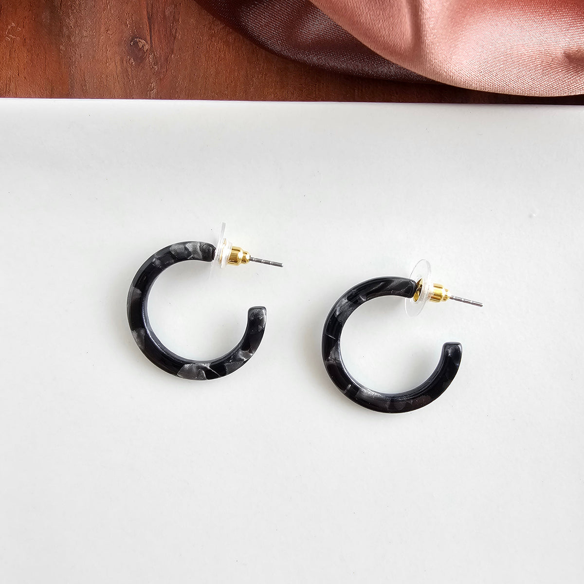 Cam Mini Hoops - Black