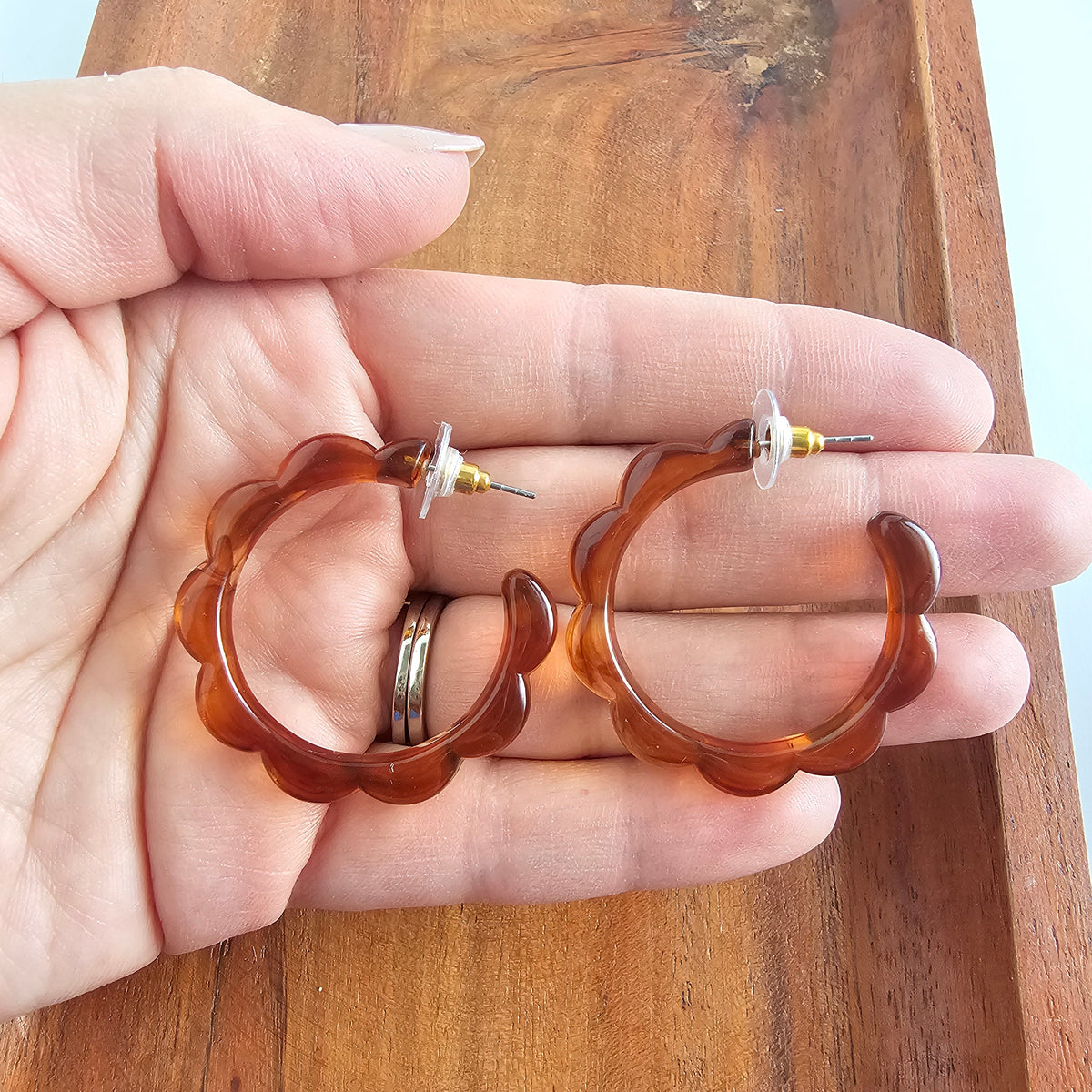 Scarlett Hoops - Amber