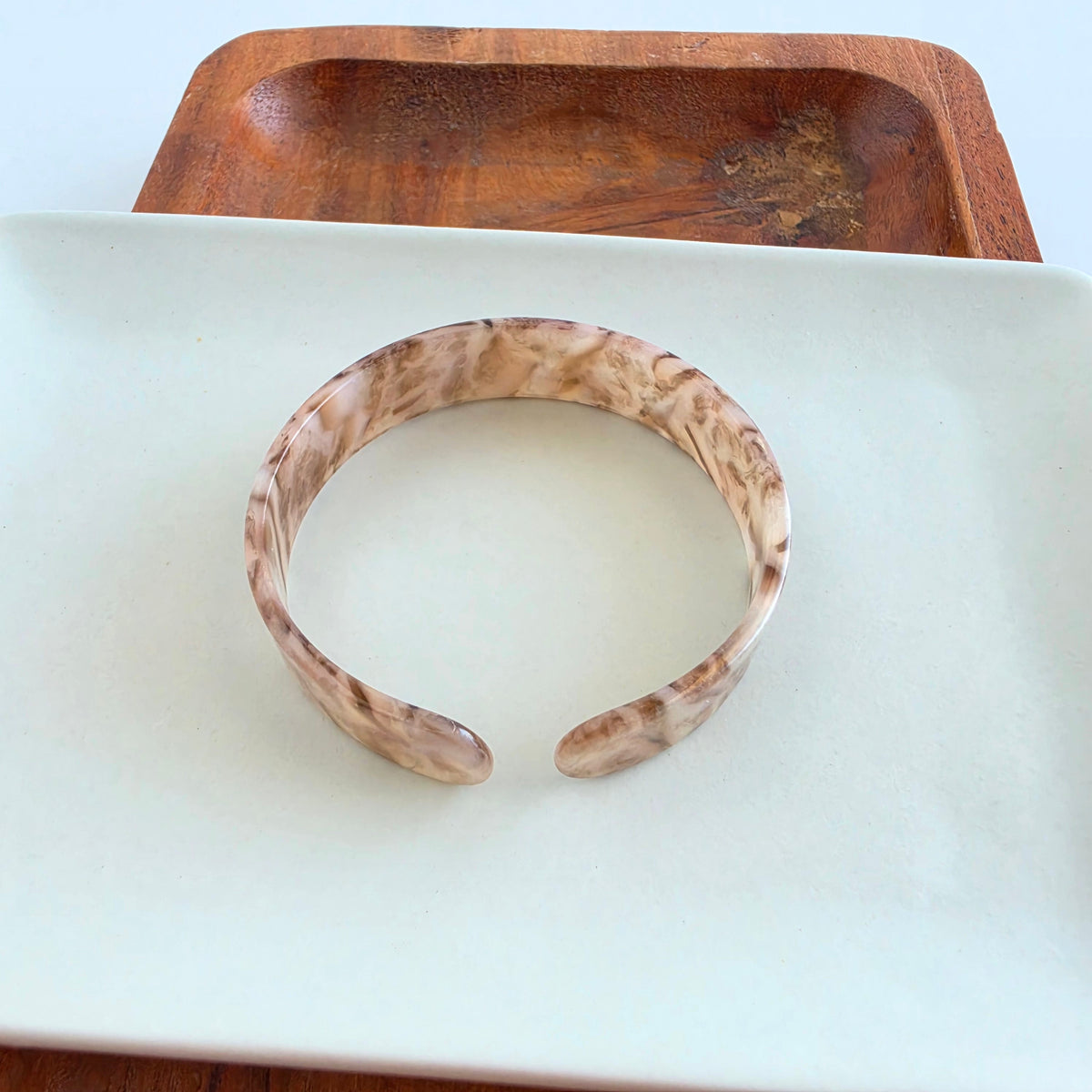 Brynn Bracelet - Shimmering Taupe - Small
