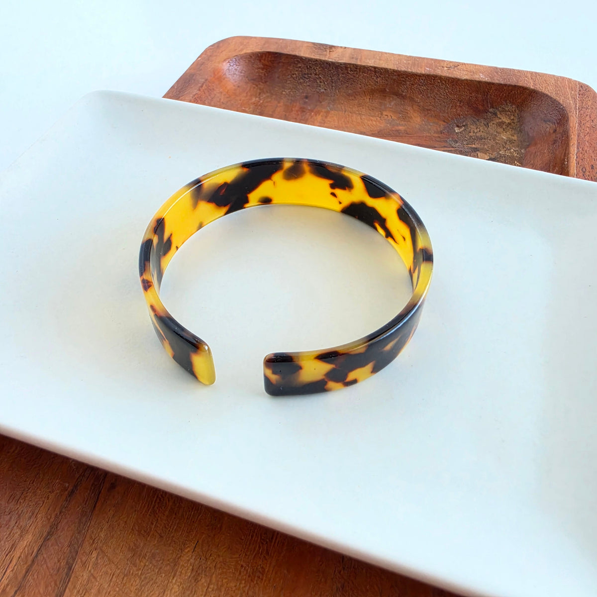 Brynn Bracelet - Tortoise - Standard
