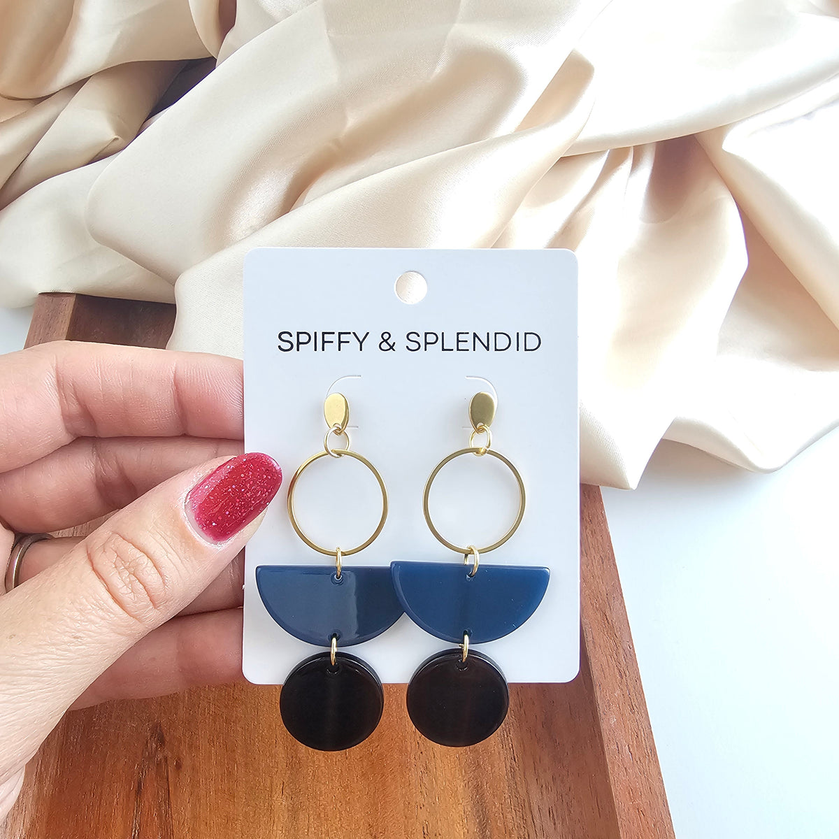 Wren Earrings - Navy & Mahogany