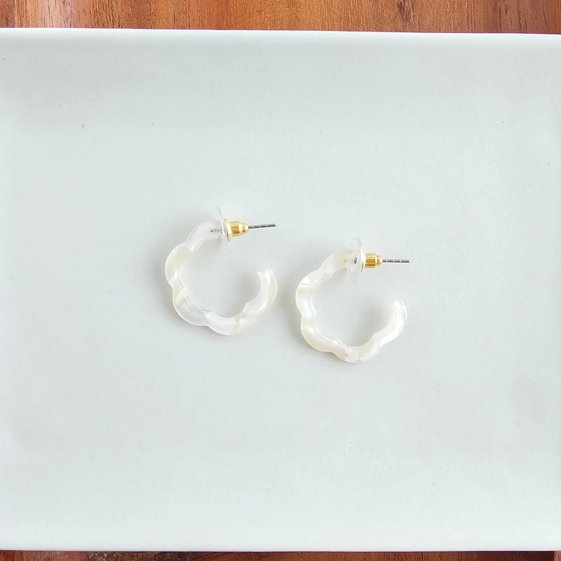 Posey Mini Hoops - Ivory