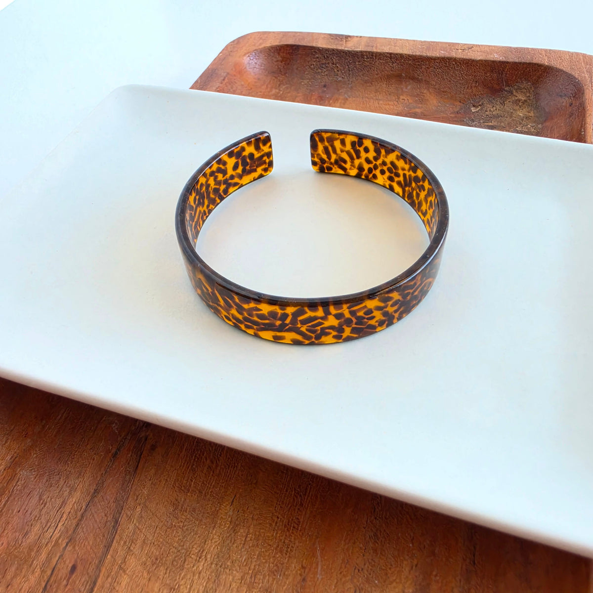 Brynn Bracelet - Amber Dot - Standard