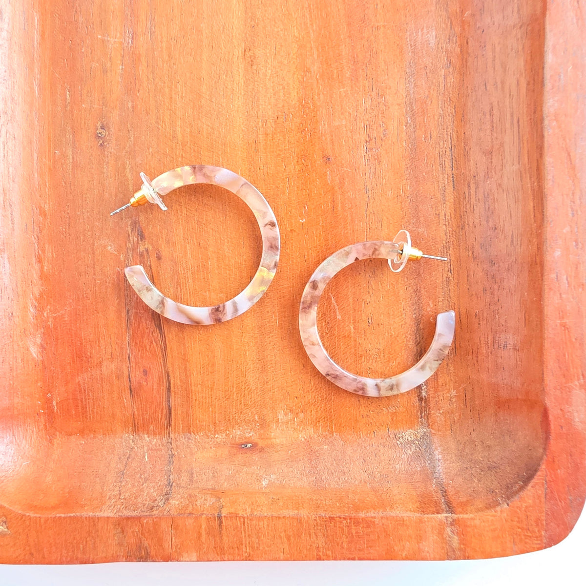 Camy Hoops - Shimmering Taupe