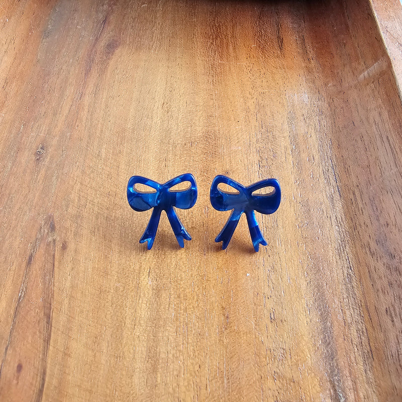Bow Studs - Navy