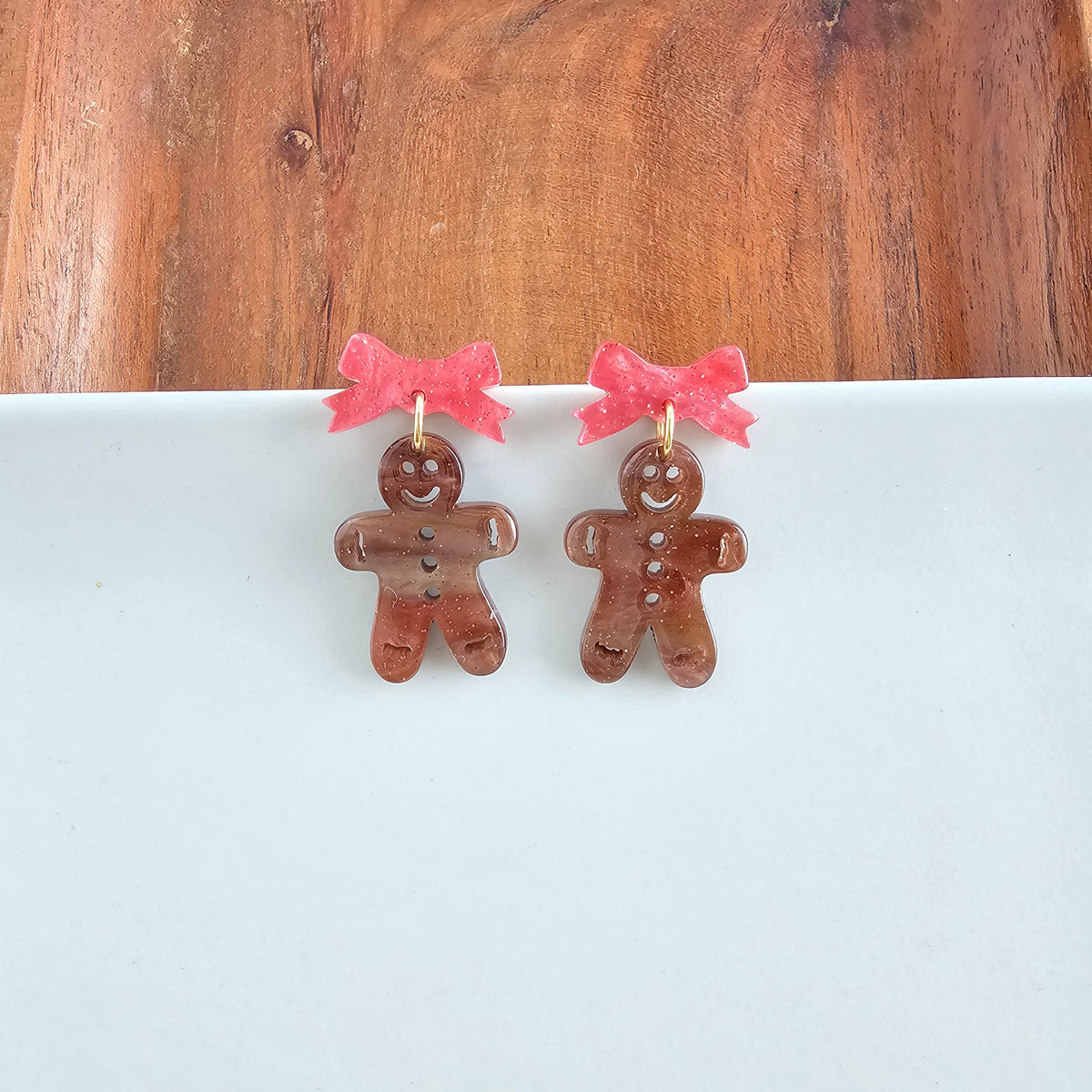 Bow Gingerbread Earrings - Red Shimmer