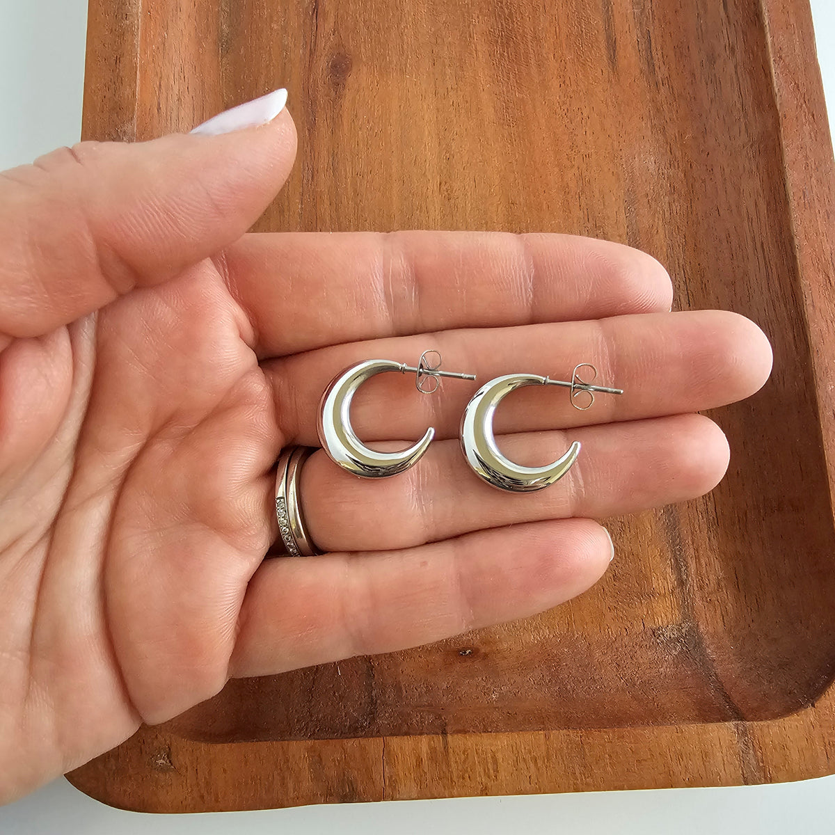 Luxe Selena Hoops - Silver