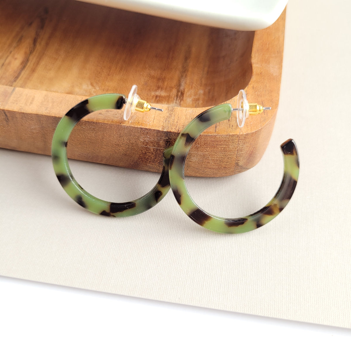 Camy Hoops - Olive Tortoise