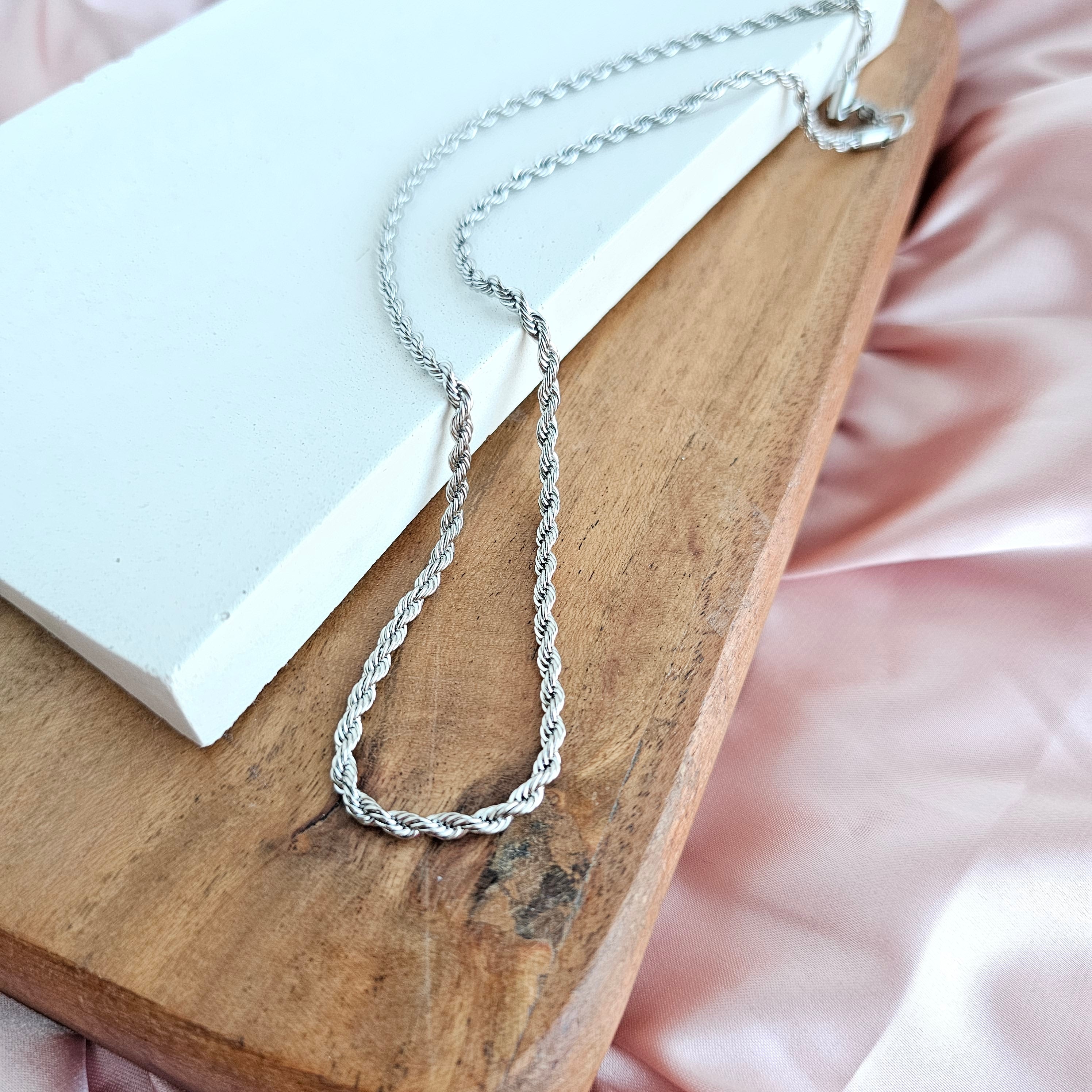 Luxe Silver Rope Chain - 18